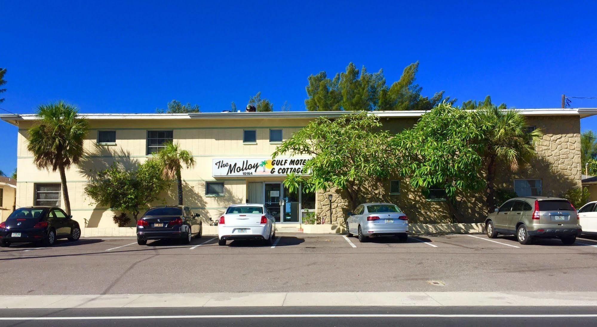 The Molloy - Treasure Island Suites & Cottages St. Pete Beach Exterior photo