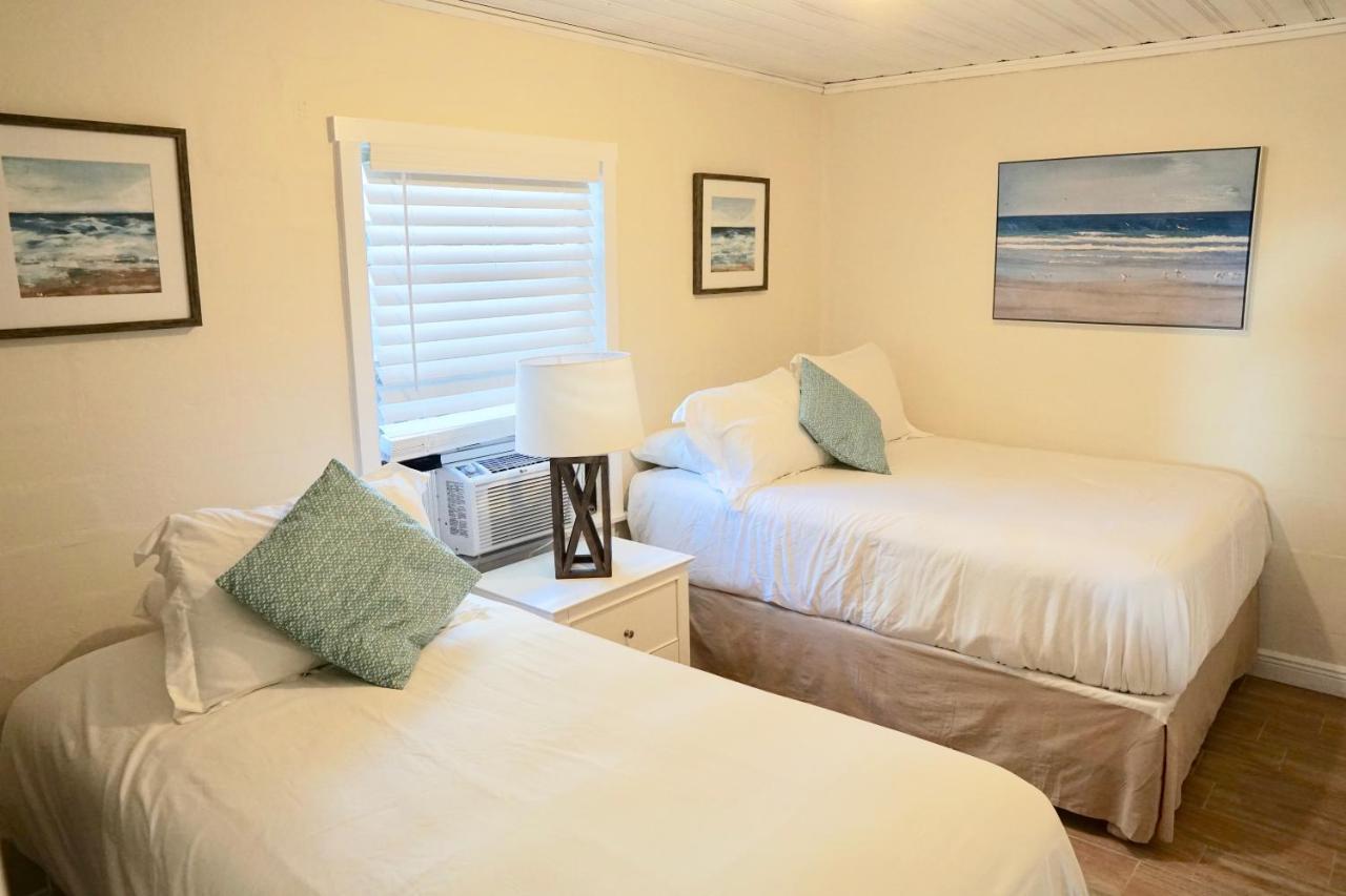 The Molloy - Treasure Island Suites & Cottages St. Pete Beach Exterior photo