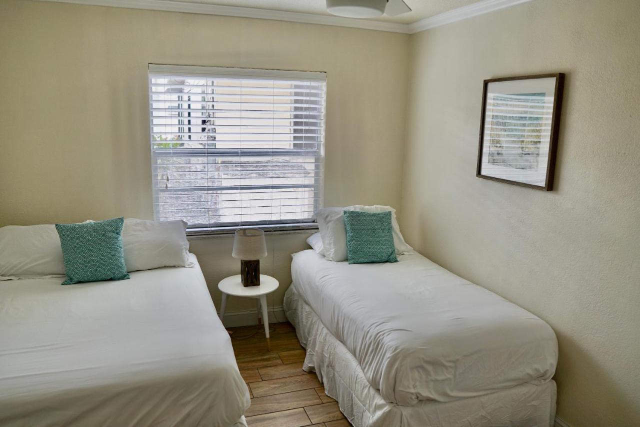 The Molloy - Treasure Island Suites & Cottages St. Pete Beach Exterior photo